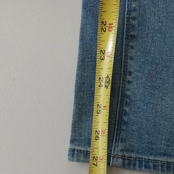 NWOT HUDSON Women's Mid-Rise Slim Straight Leg Jeans | ICY BLUE, 6/28 Inseam 27" - Picture 9 of 9